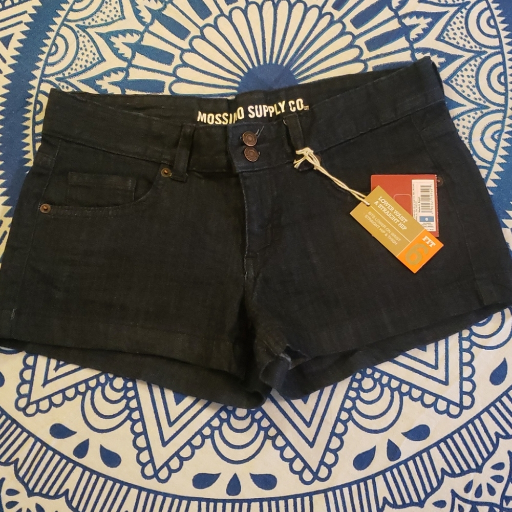 Mossimo NWT dark wash shorts sz 9 fit 6